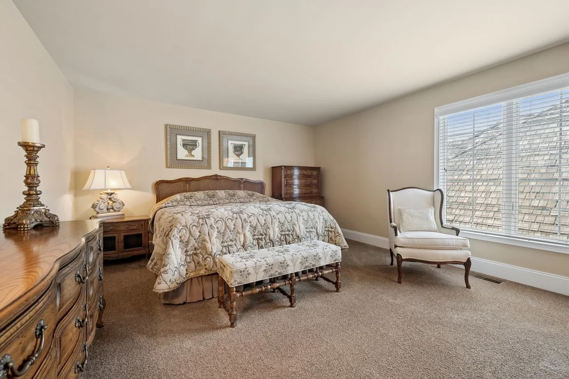 Photo of 1029 Ridgeview Drive
