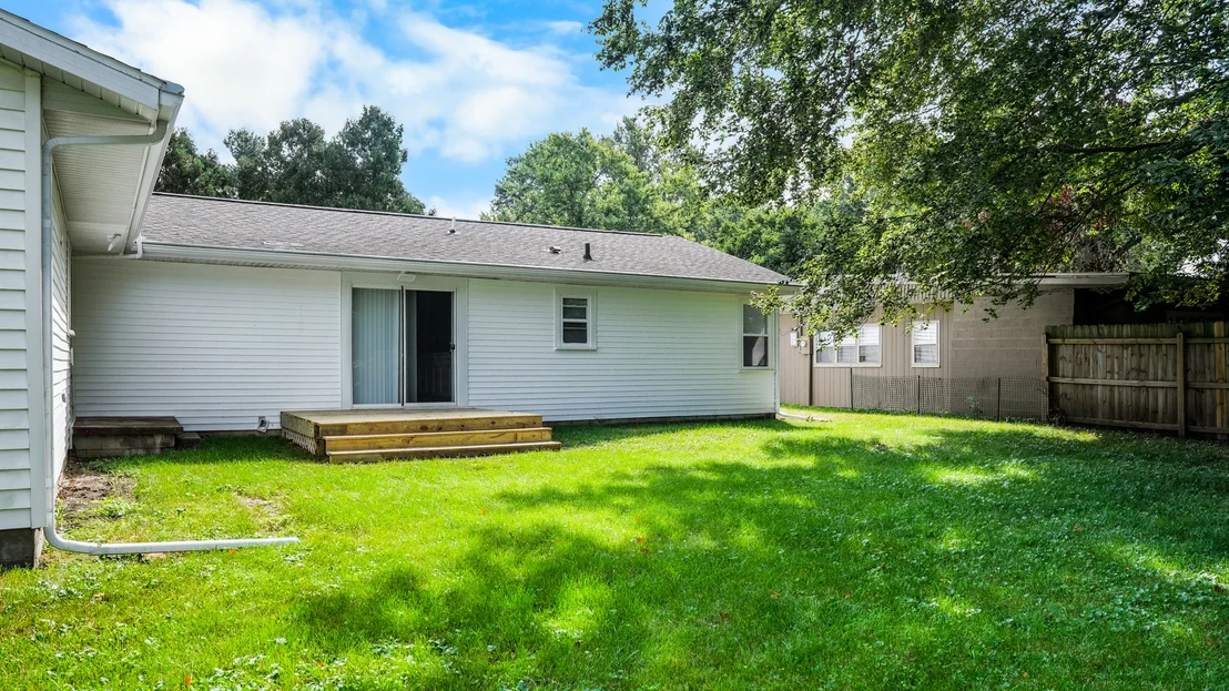 Photo of 1419 Cambridge Drive