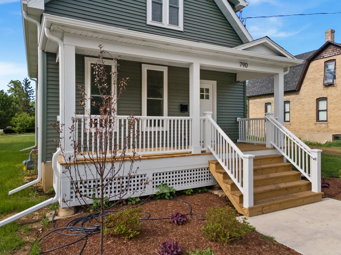 Photo of 790 Wing Street