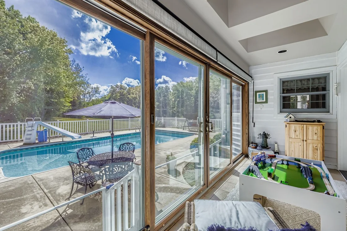 Photo of 13N441 Coombs Road
