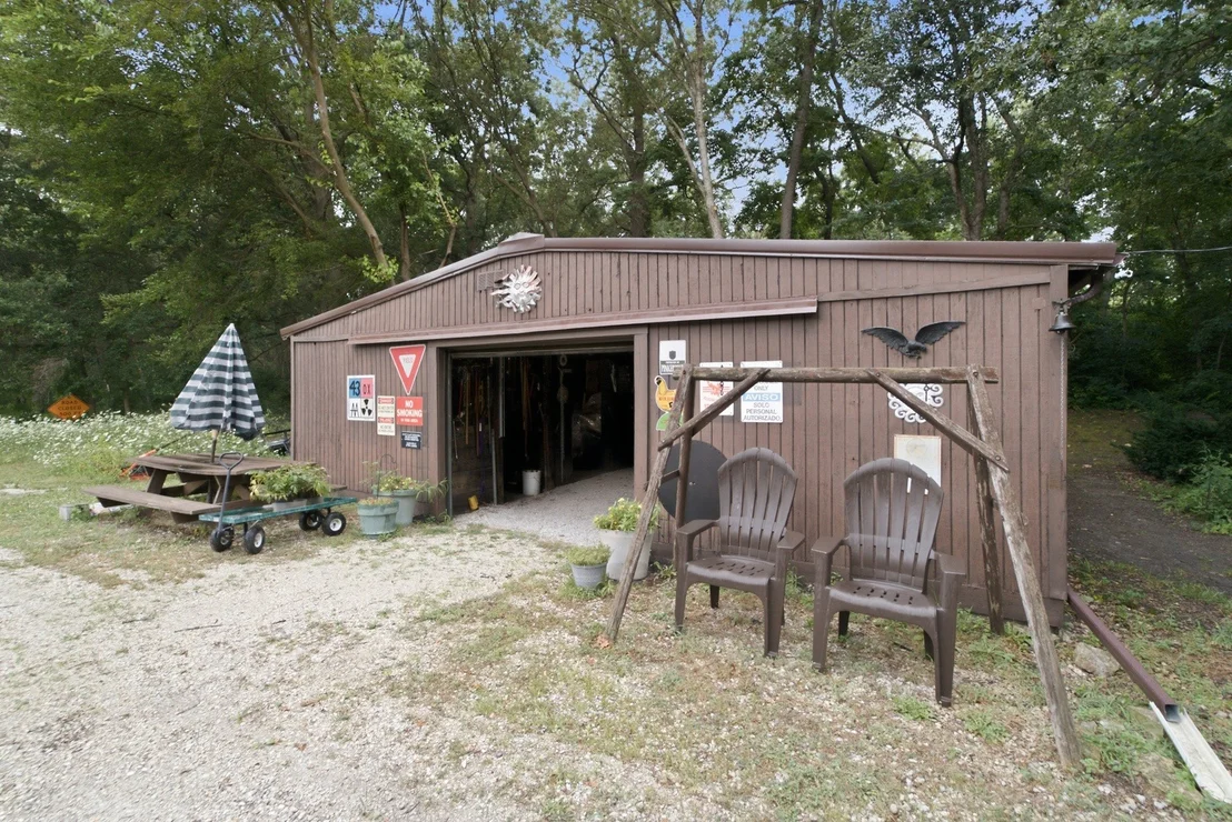 Photo of 330 S 5000w Road