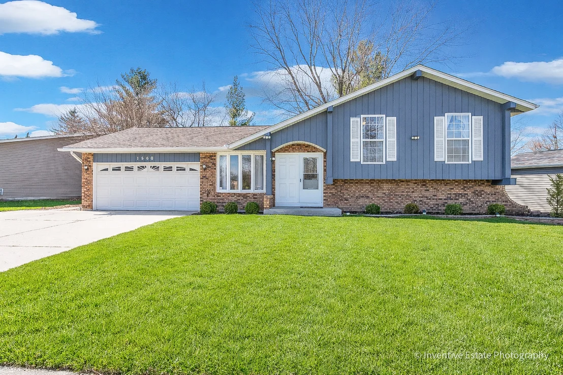 Photo of 1560 Sheffield Drive