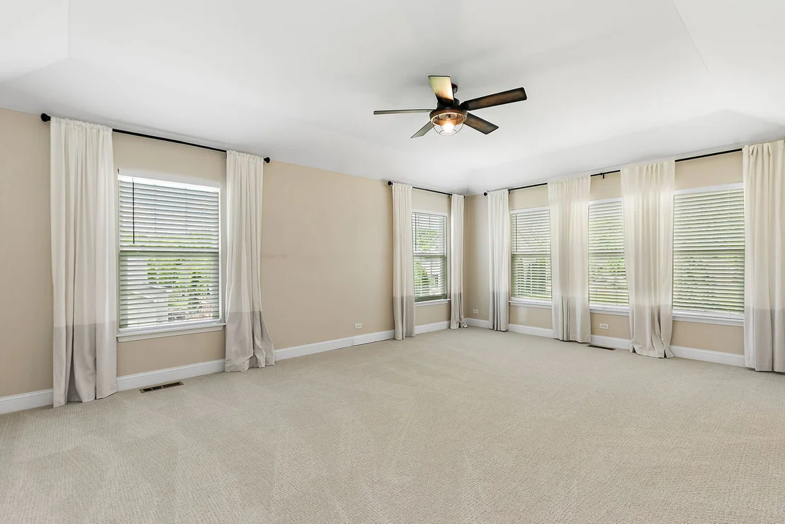 Photo of 2702 Oak Drive