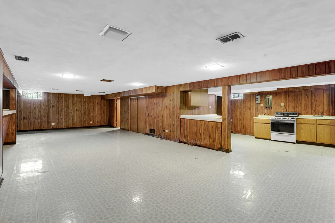 Photo of 270 Crescent Drive