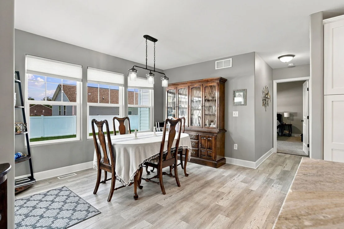 Photo of 2264 Chestnut Lane