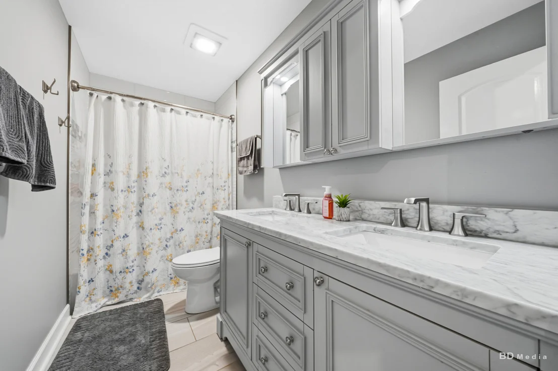 Photo of 178 W Otto Drive
