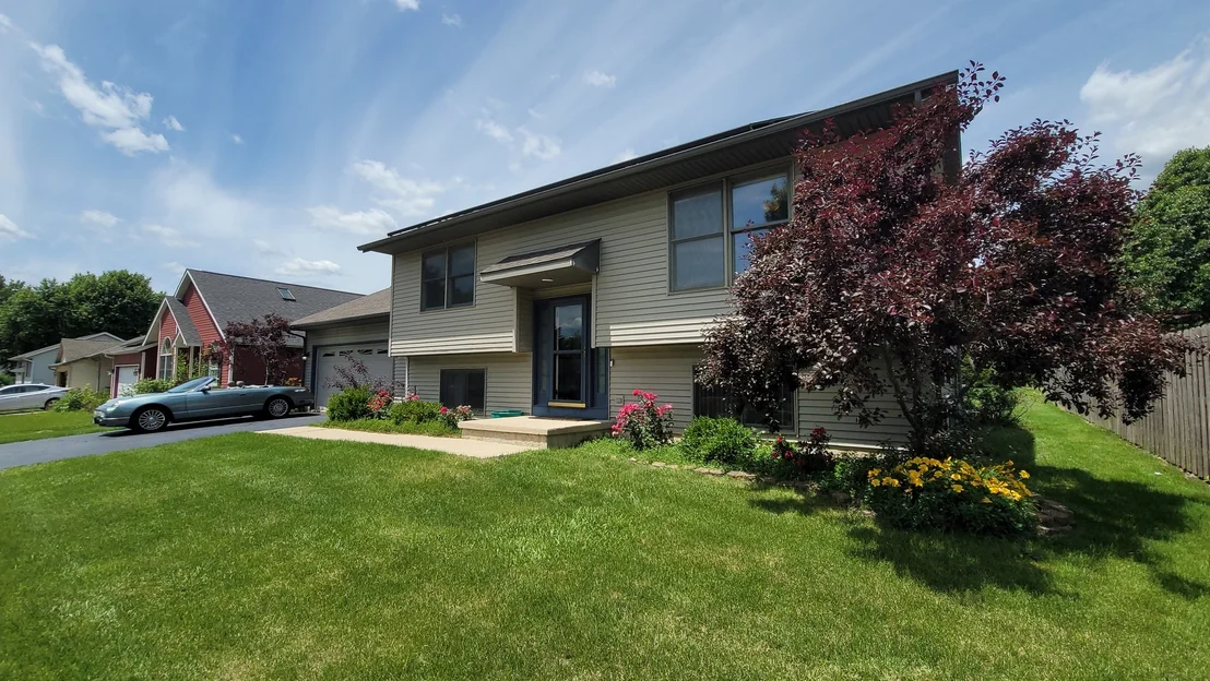 Photo of 715 Cherry Tree Lane