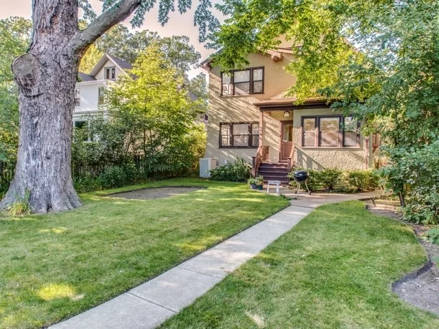 Photo of 628 CENTRAL Street