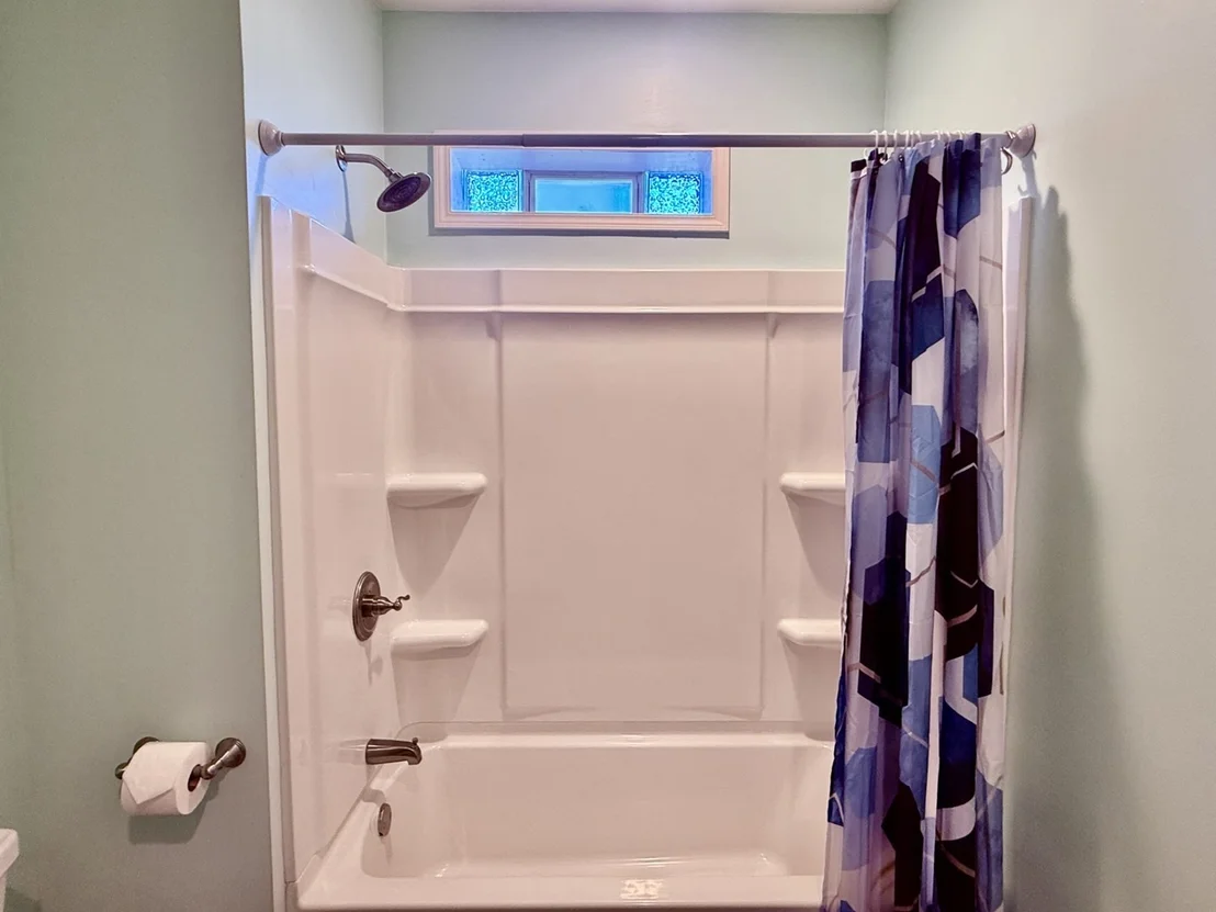 Photo of 437 10th Place