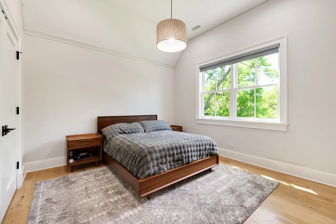 Photo of 1541 Meadow Lane