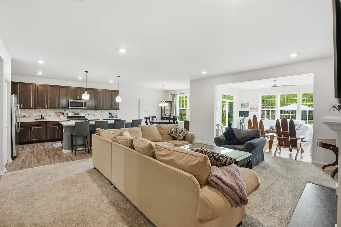 Photo of 15932 S Selfridge Circle