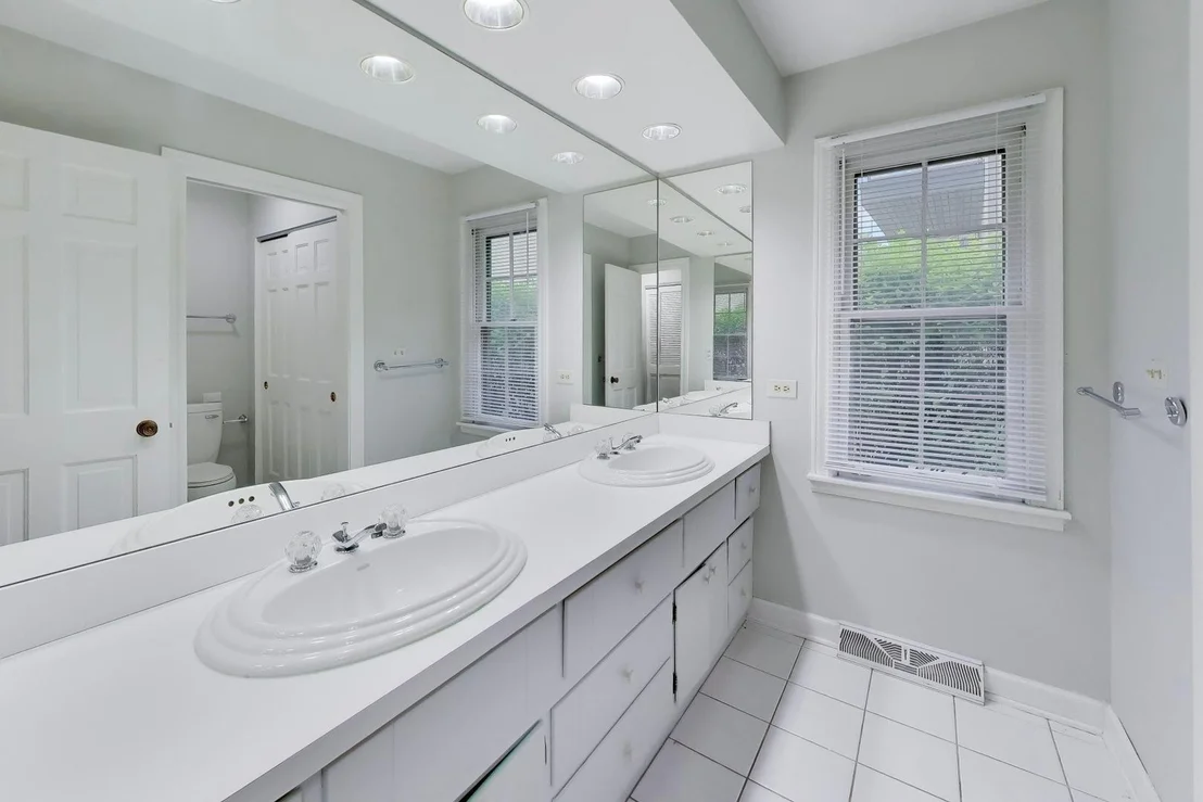 Photo of 1117 Summit Hills Lane