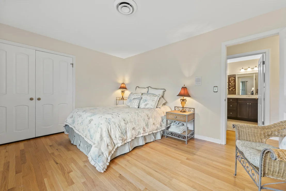 Photo of 2245 Tanglewood Drive