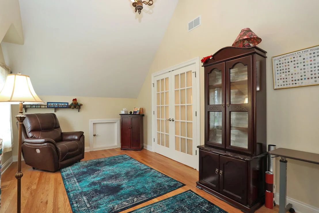 Photo of 310 Jennifer Lane