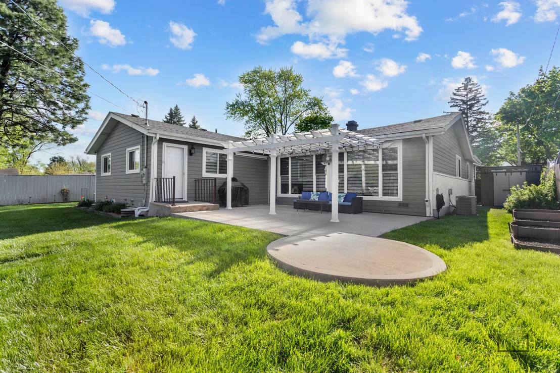 Photo of 575 Olive Street