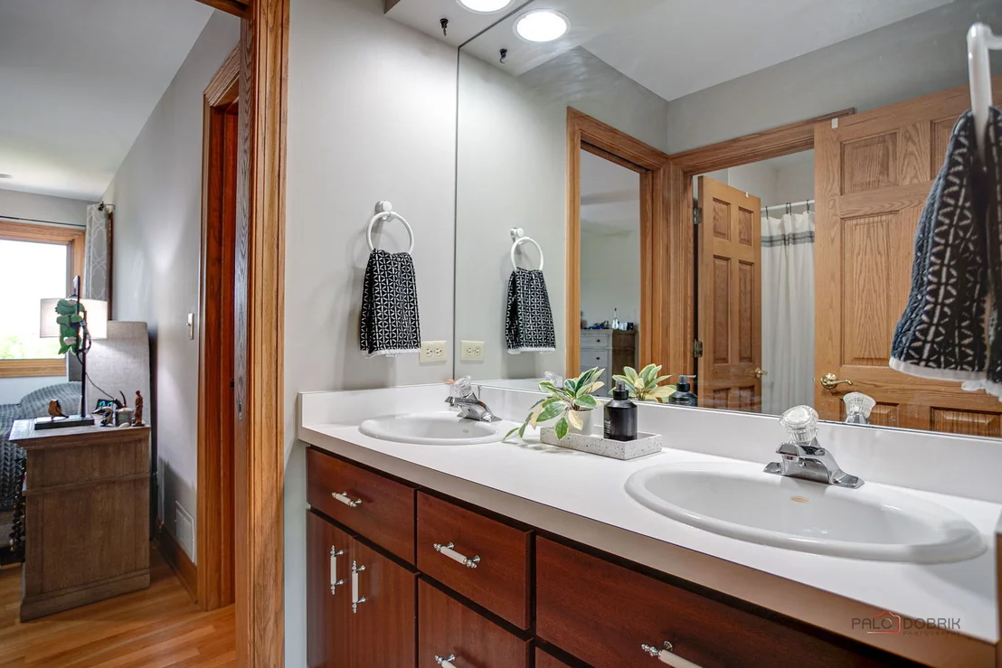 Photo of 1400 Eagle Ridge Drive