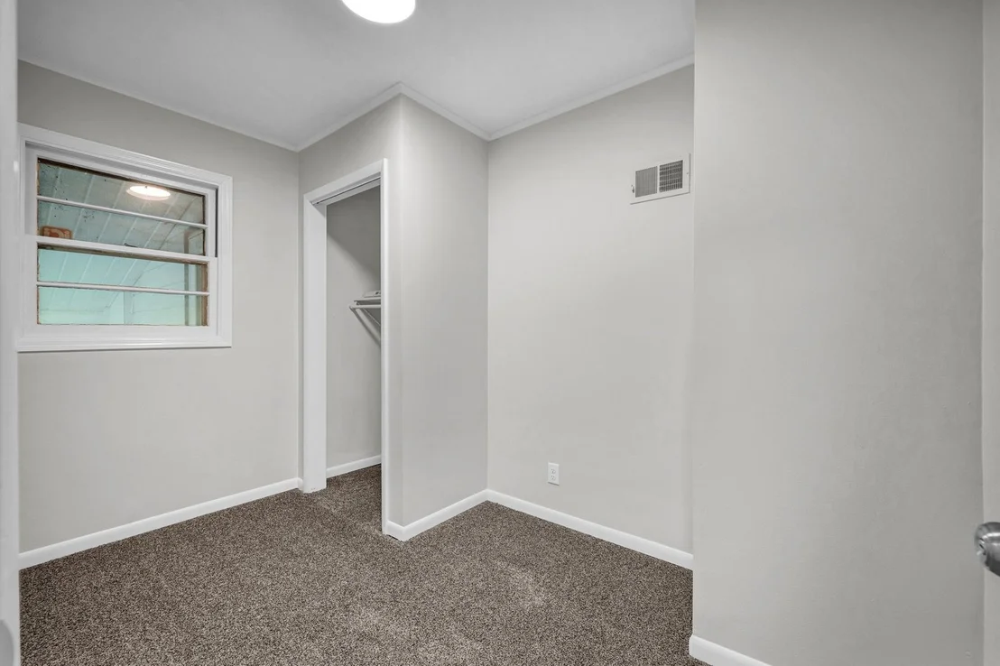 Photo of 803 Marion Street