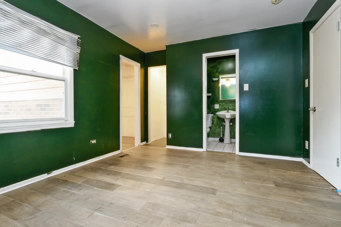 Photo of 918 Notre Dame Drive