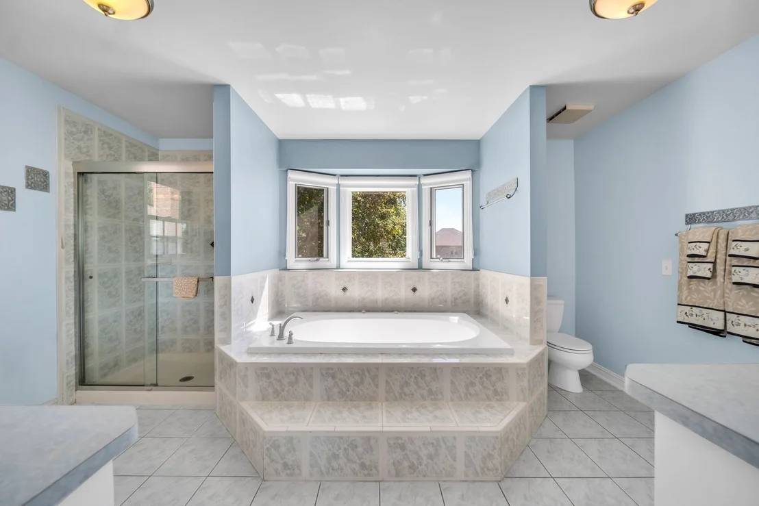 Photo of 1233 Eagle Crest Drive