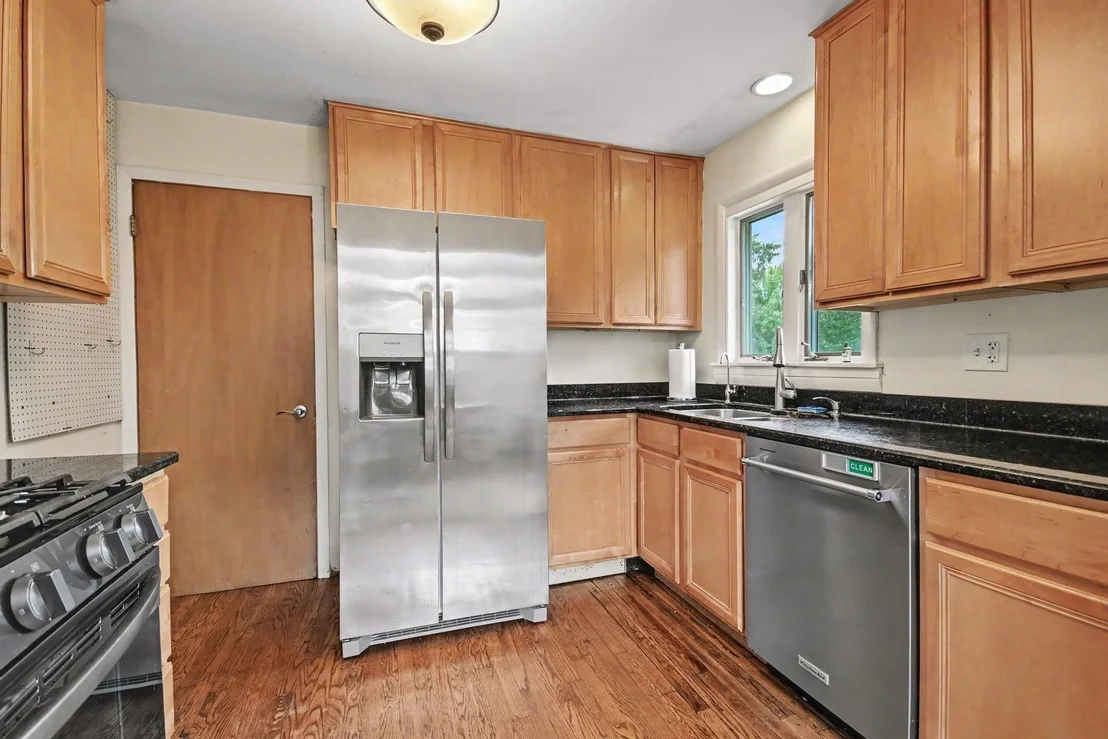 Photo of 708 Glendale Drive