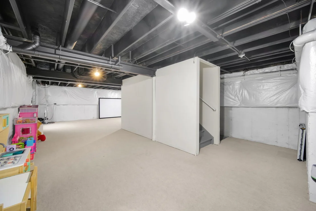 Photo of 4255 FRASER Circle