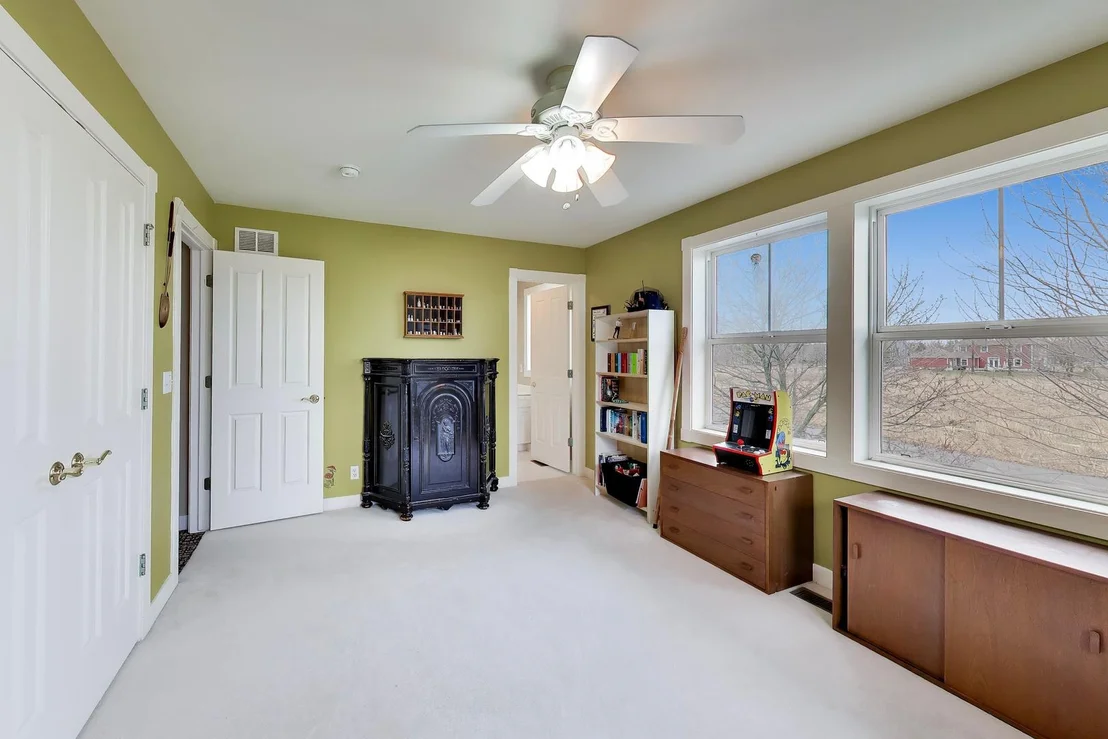 Photo of 1082 Prairie Trail