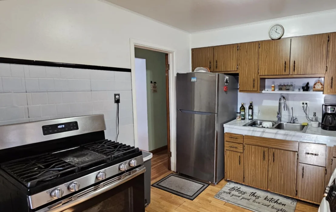 Photo of 3530 W 80th Place