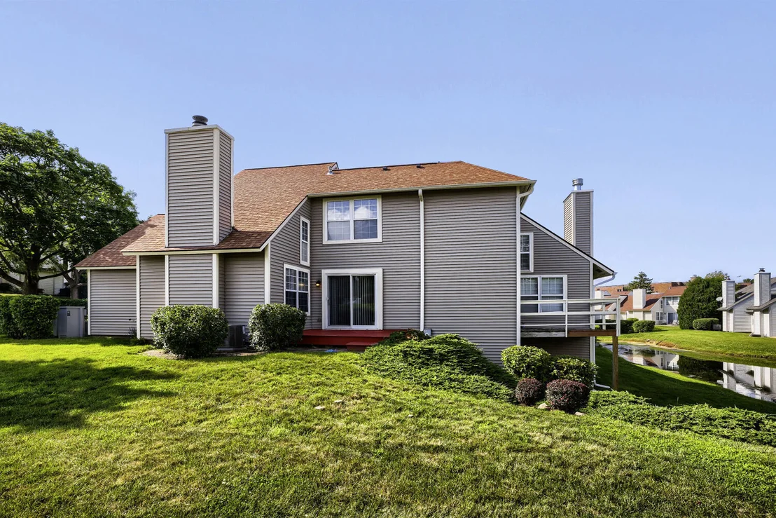 Photo of 901 Vose Drive
