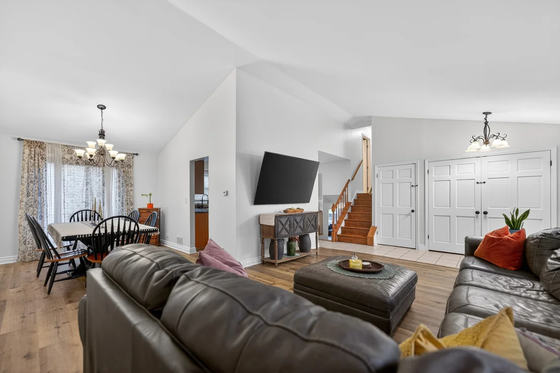 Photo of 701 Buffalo Circle