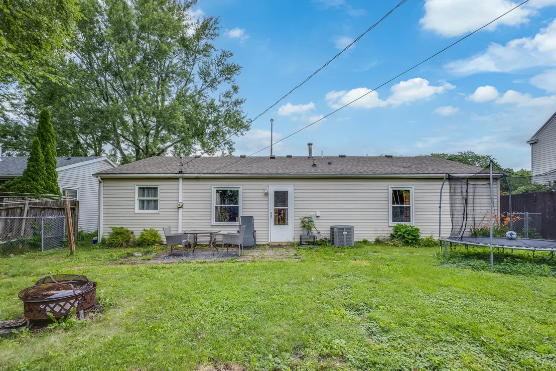 Photo of 1205 Philo Road