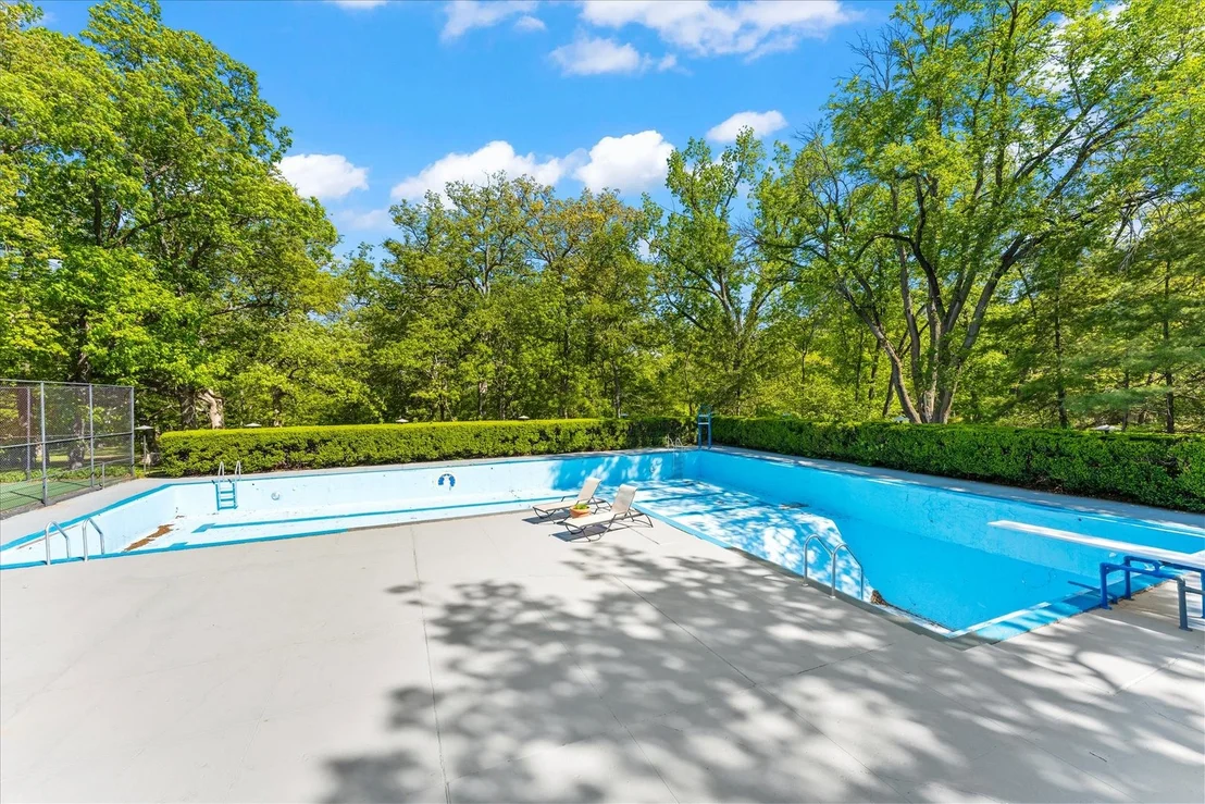 Photo of 27 Hickory Lane