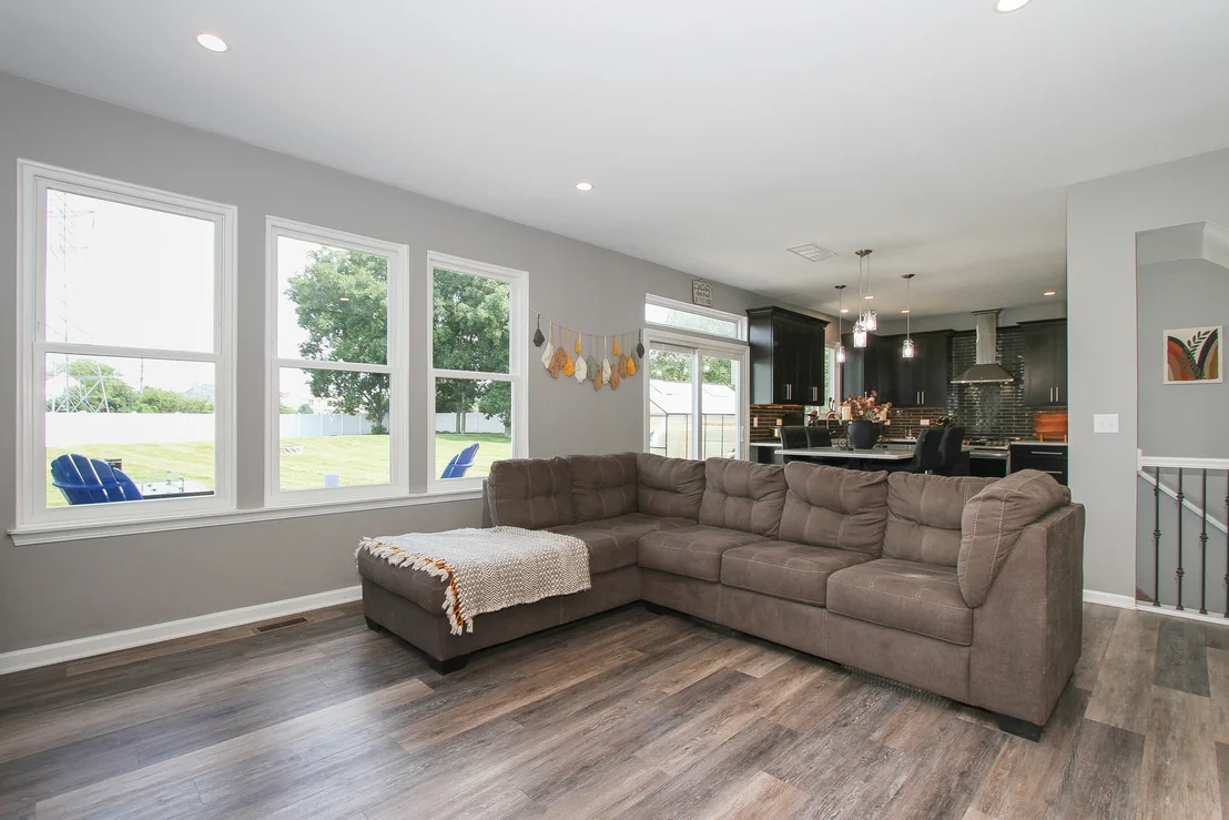 Photo of 465 SPRING RIDGE Drive