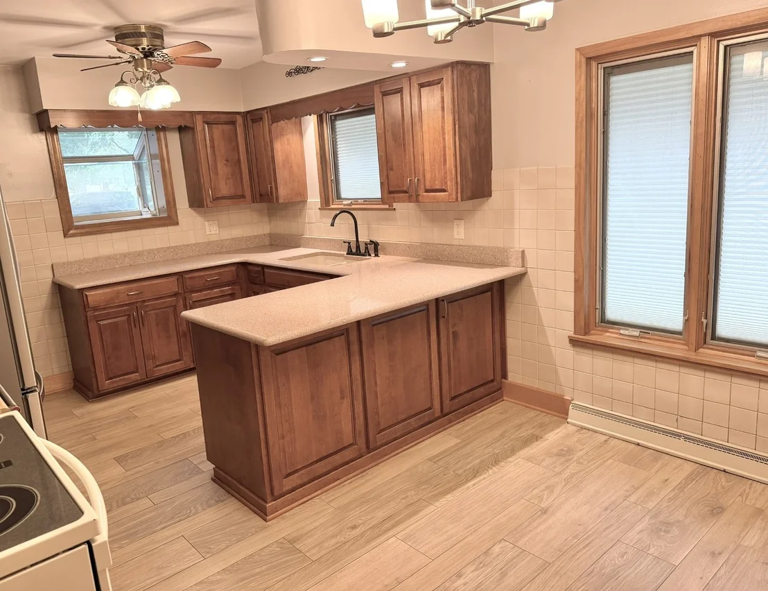Photo of 205 Oak Street