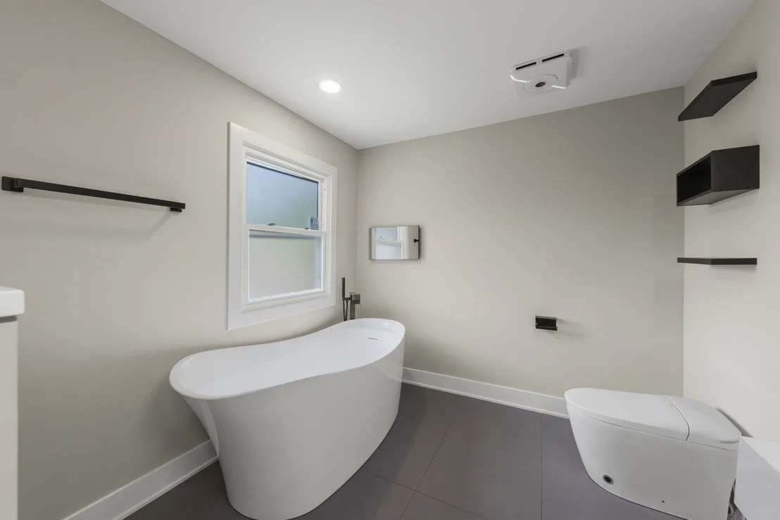 Photo of 625 Edward Road