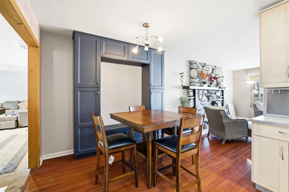 Photo of 7388 Coventry Lane