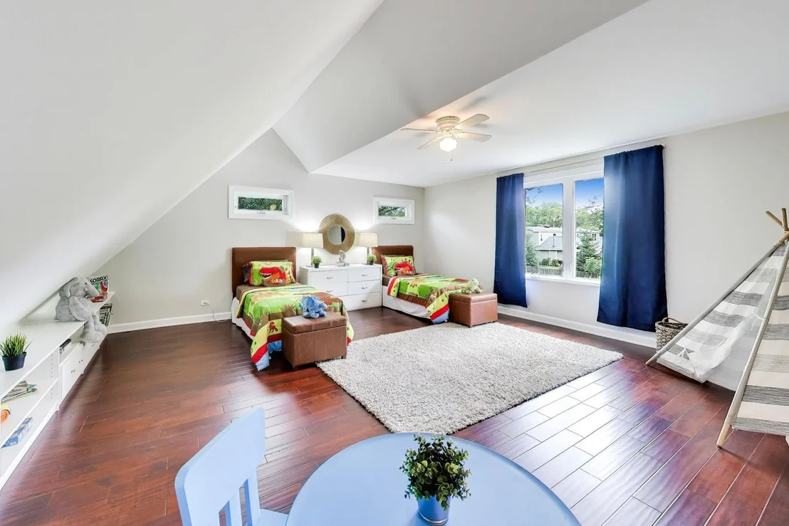 Photo of 2535 Techny Road