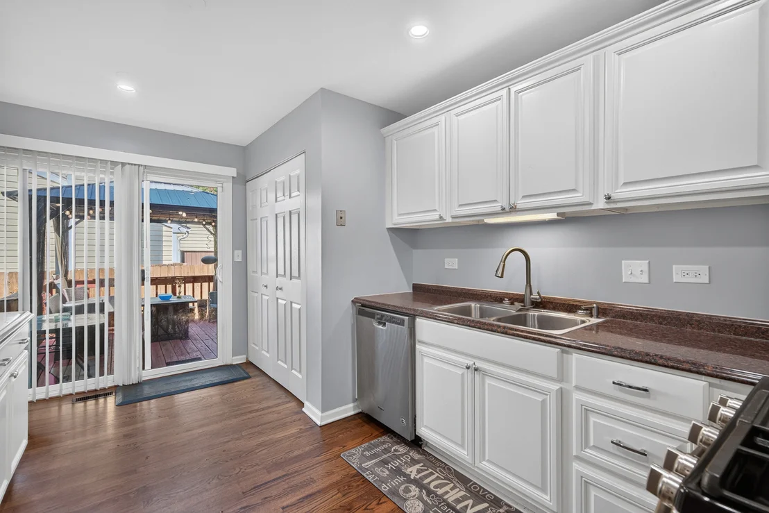 Photo of 2770 Stoneybrook Lane