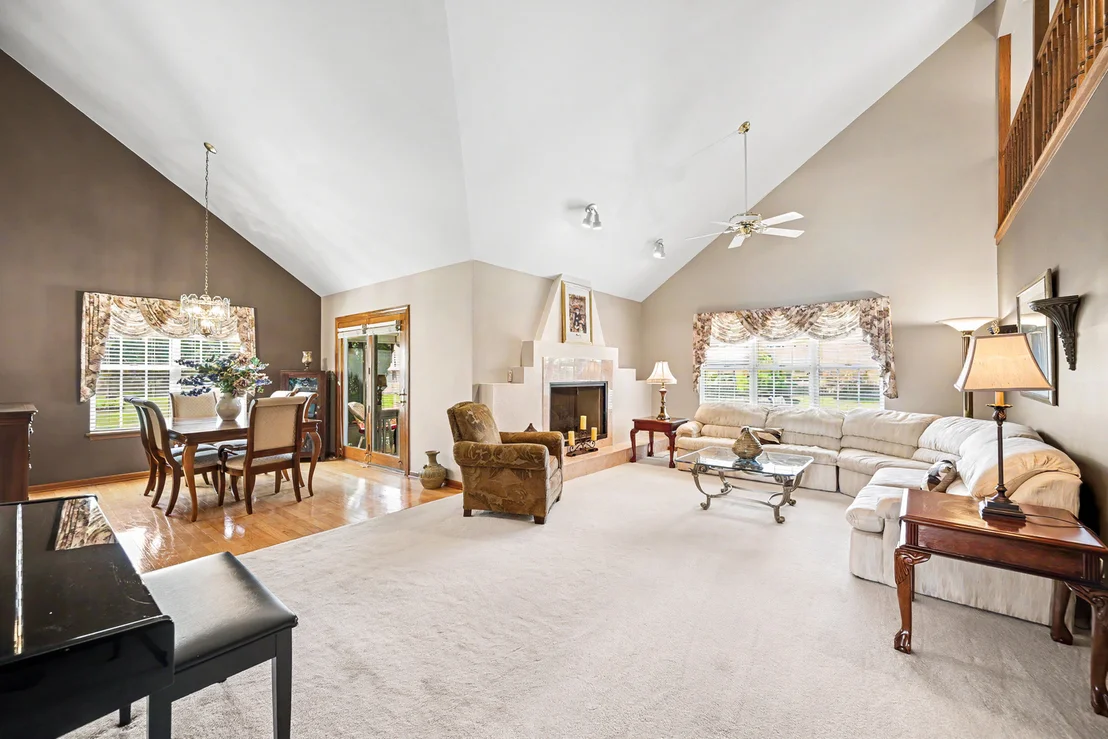 Photo of 21068 W Hazelnut Lane