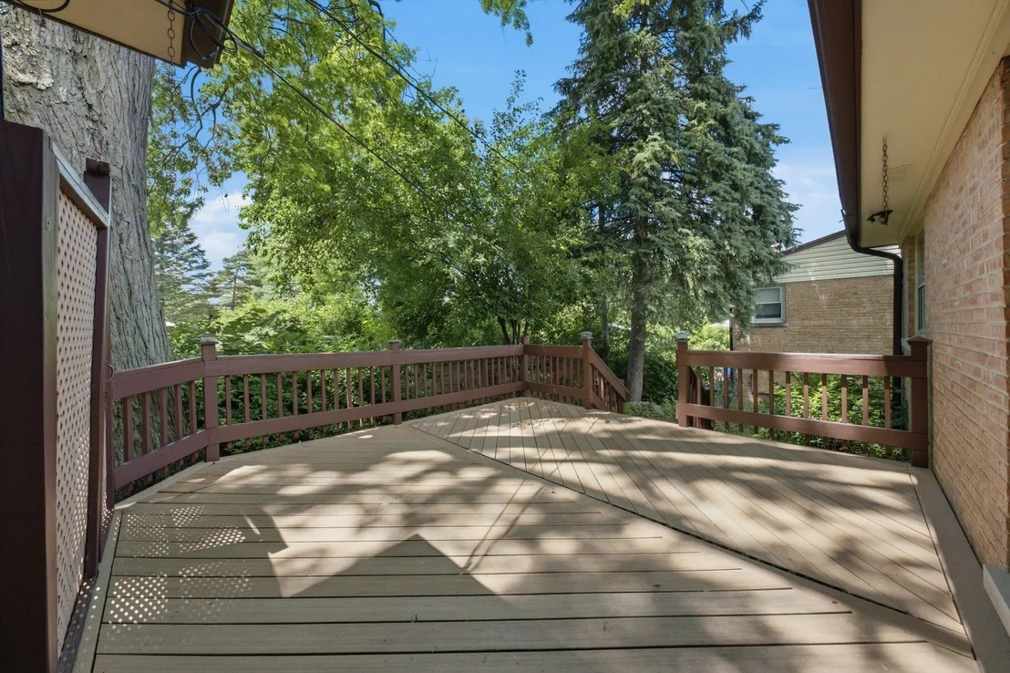 Photo of 2912 Old Glenview Road
