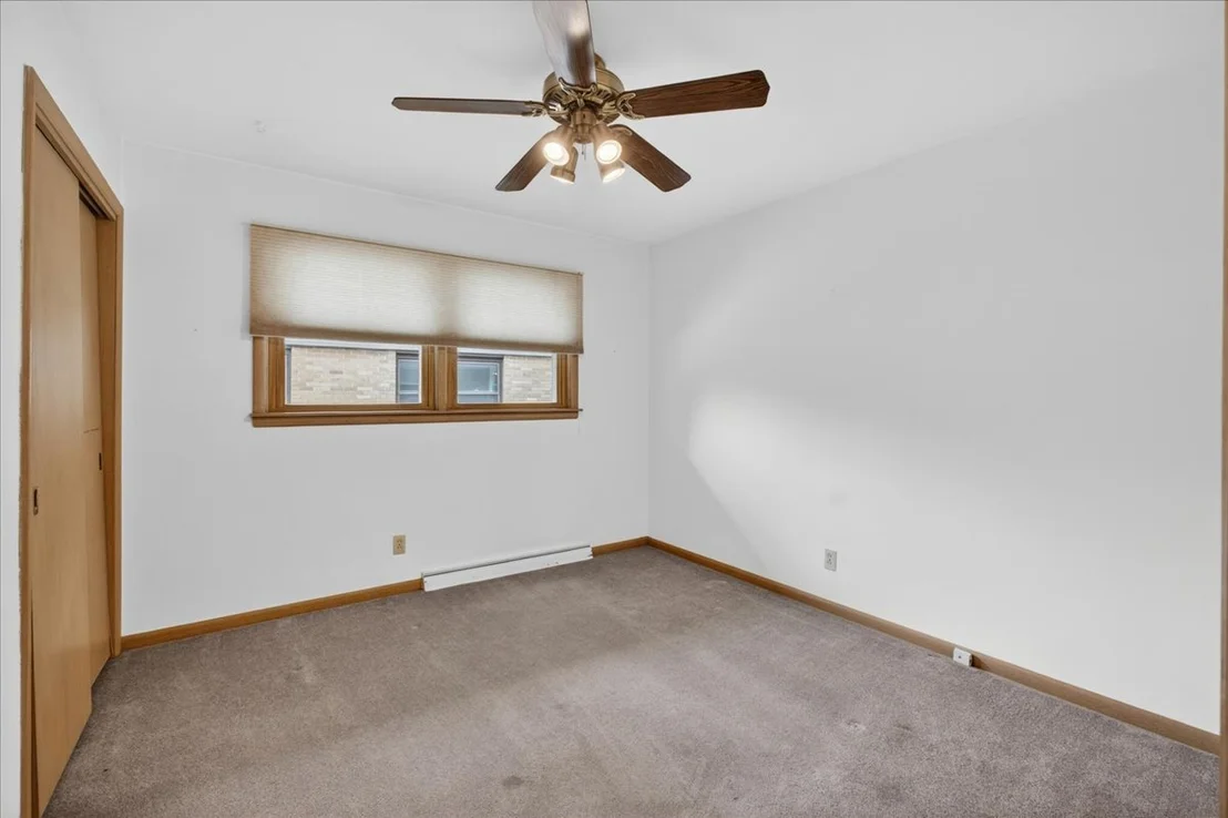 Photo of 404 Fairview Boulevard