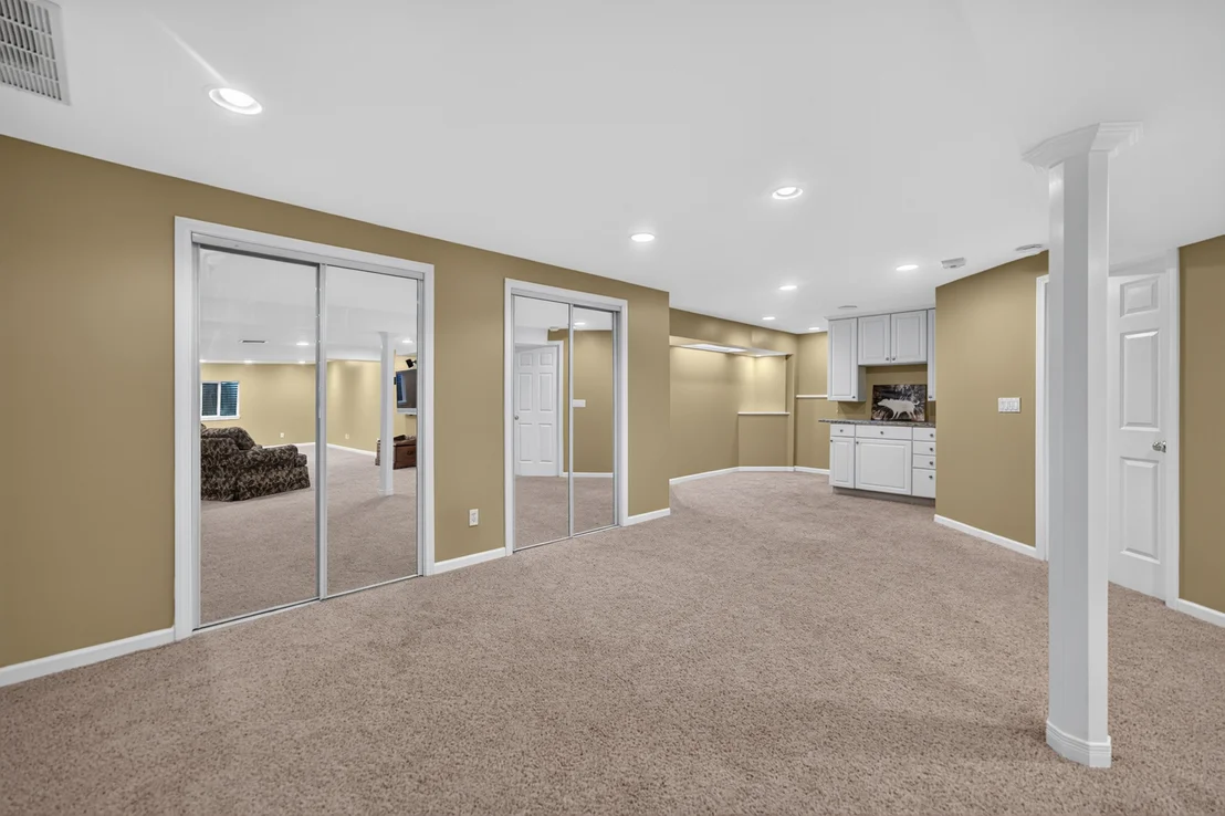 Photo of 1068 Fox Path