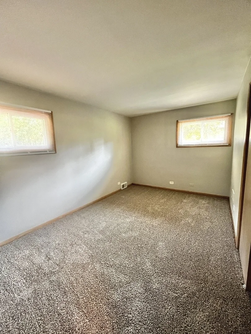 Photo of 2543 Oakwood Drive