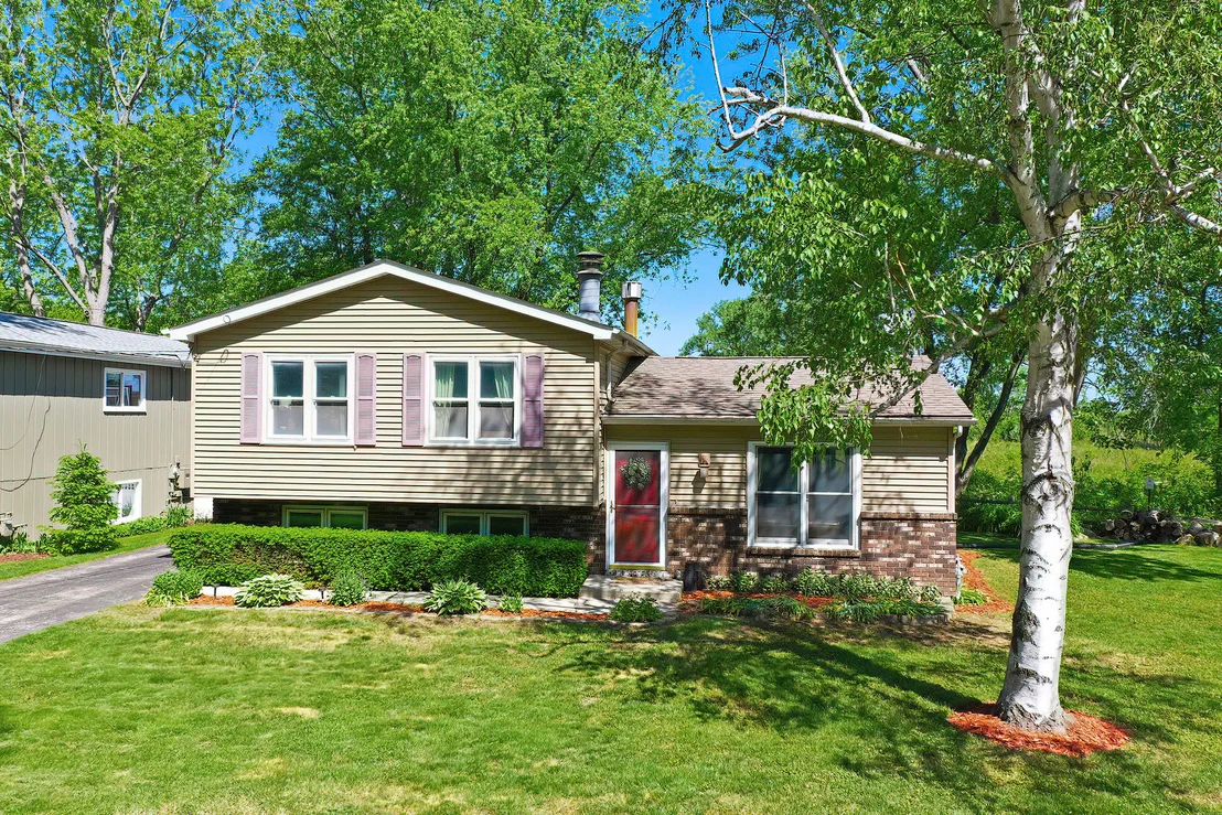 Photo of 12 Sunshine Avenue