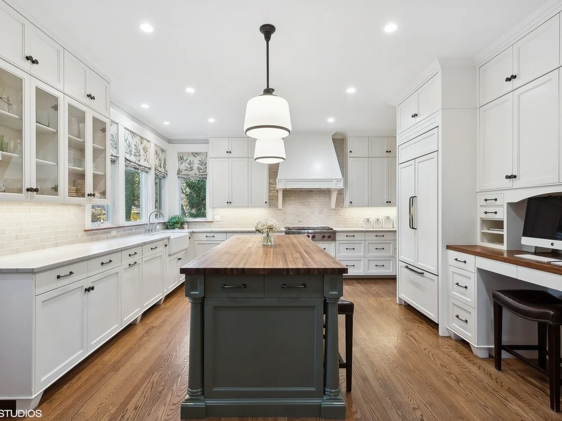 Photo of 2413 Park Place