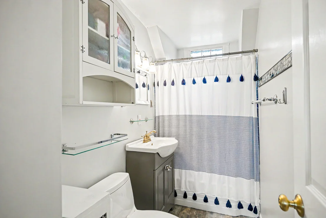 Photo of 813 Circle Avenue