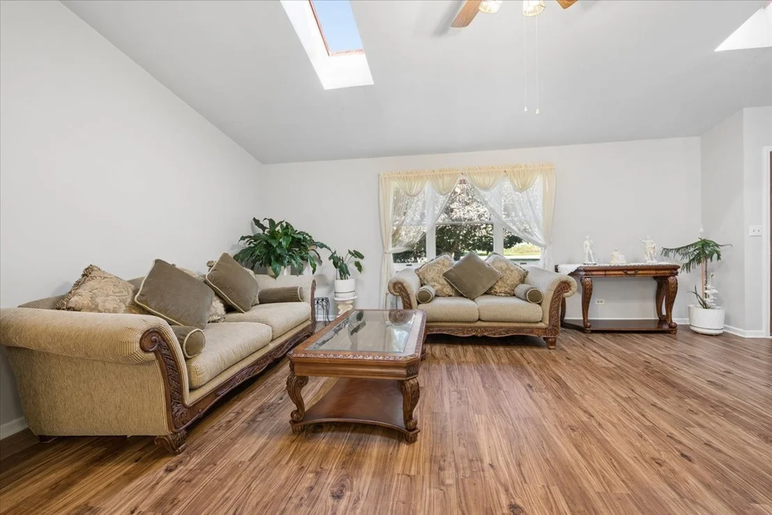 Photo of 12504 Pine Drive