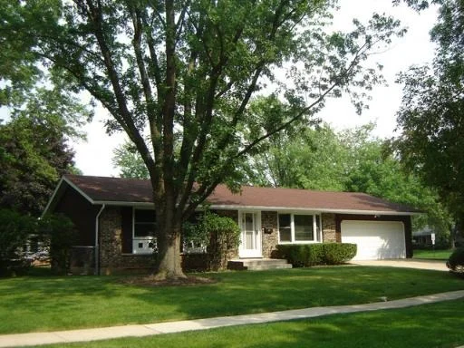 Photo of 421 Slingerland Drive