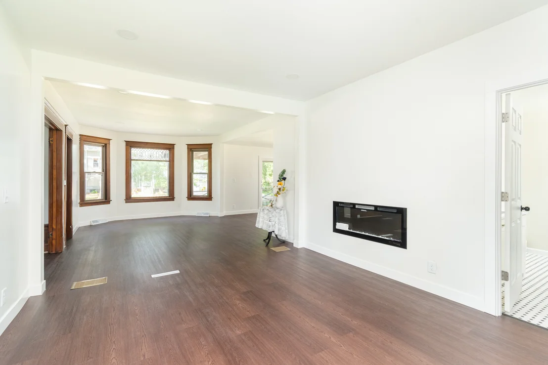 Photo of 1110 5th Street