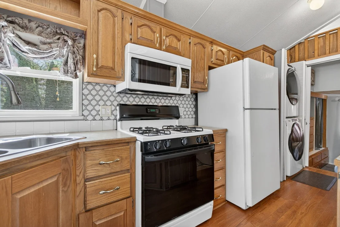 Photo of 219 Largemouth Lane