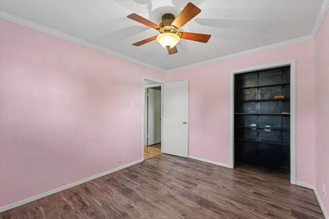Photo of 406 NORTHGATE Drive